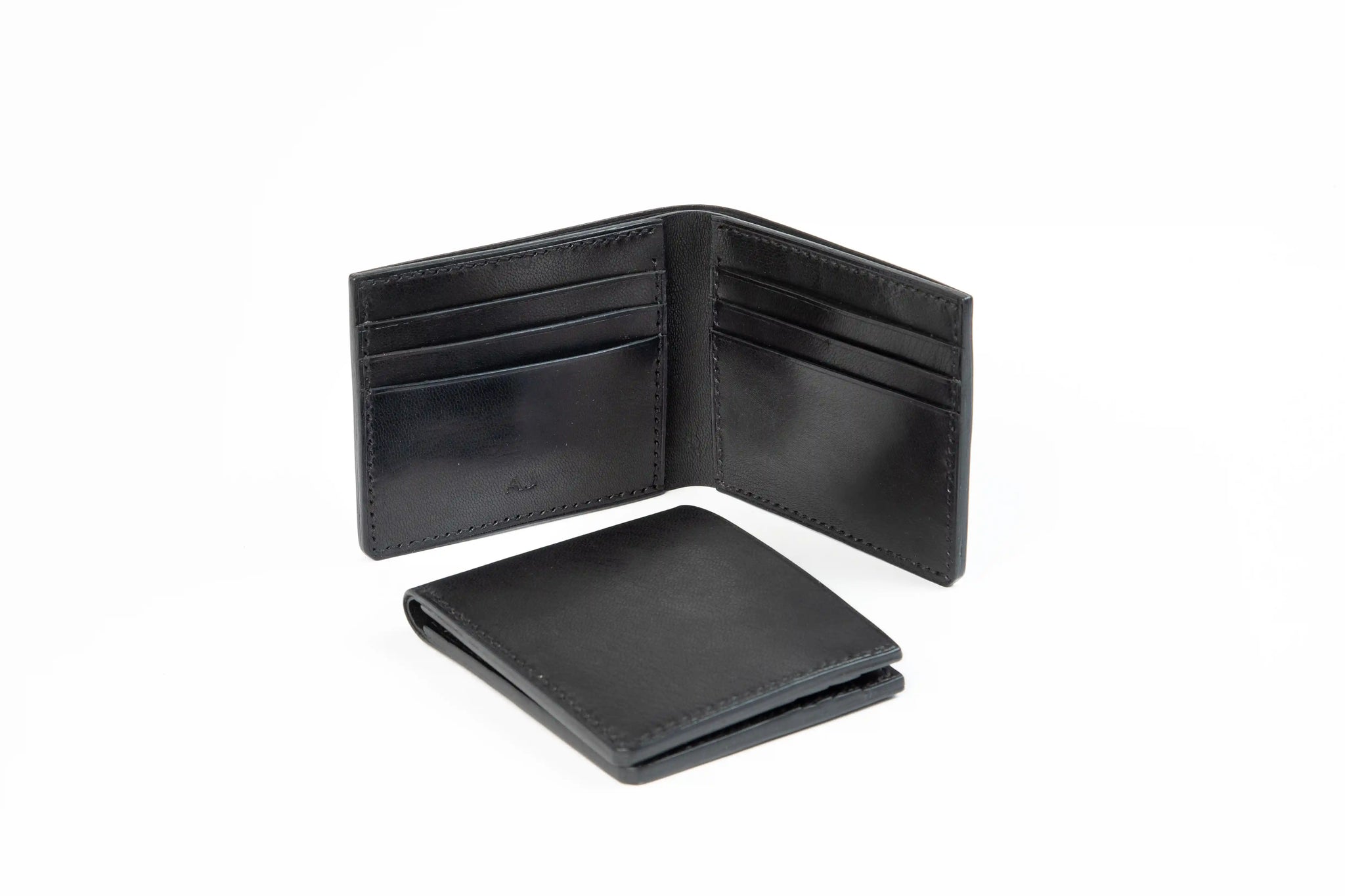 Thayer Bi-fold Leather Wallet in Black [LC]